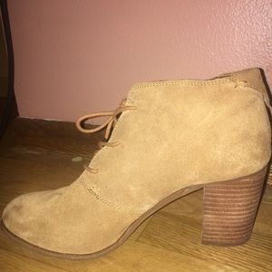 Tom’s Suede Boot Heels